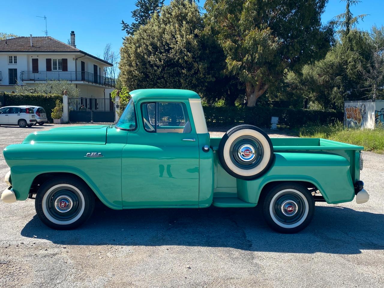 GMC 100 PICK UP