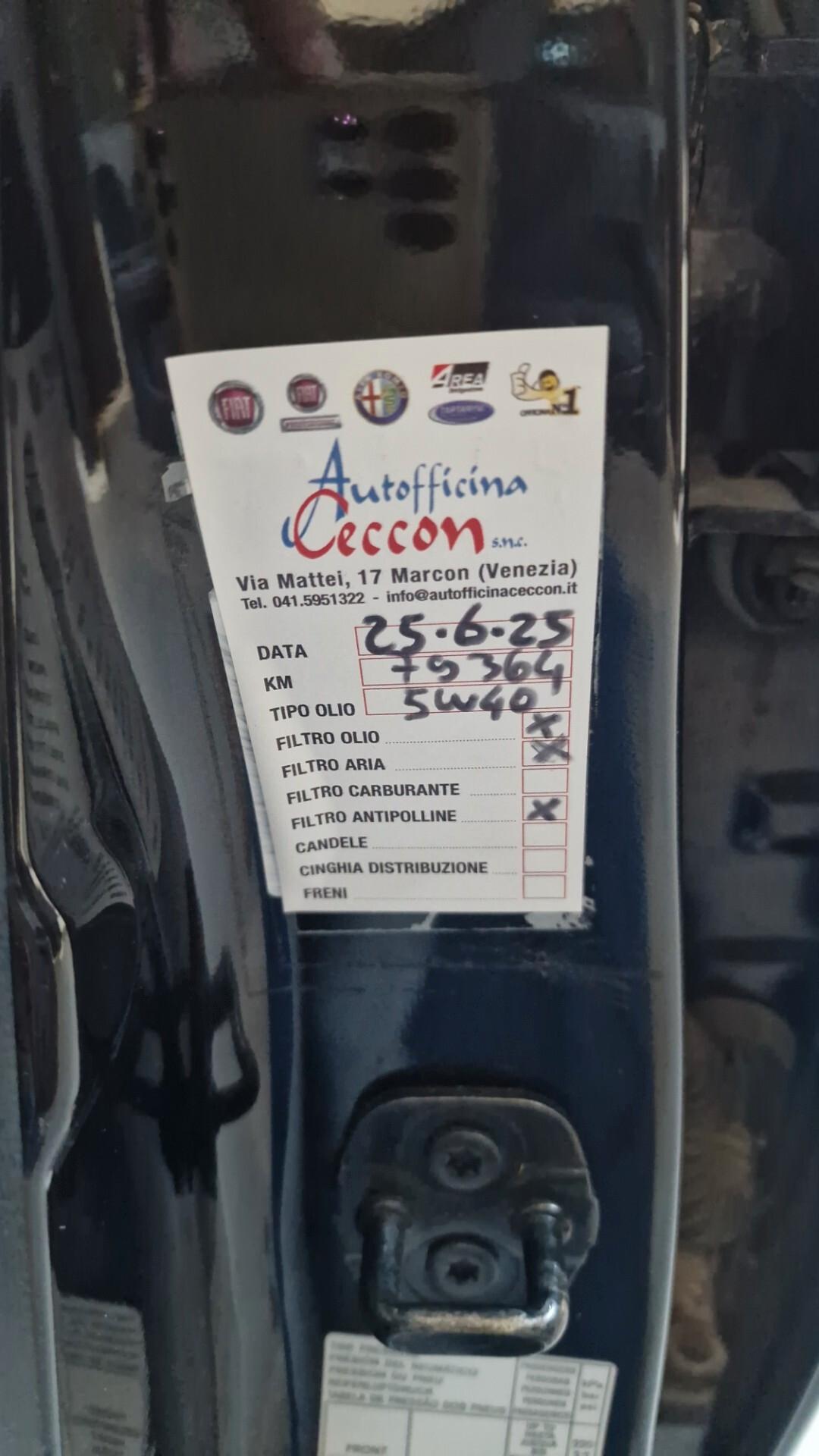 Nissan Micra 1.2 12V 5 porte Tekna