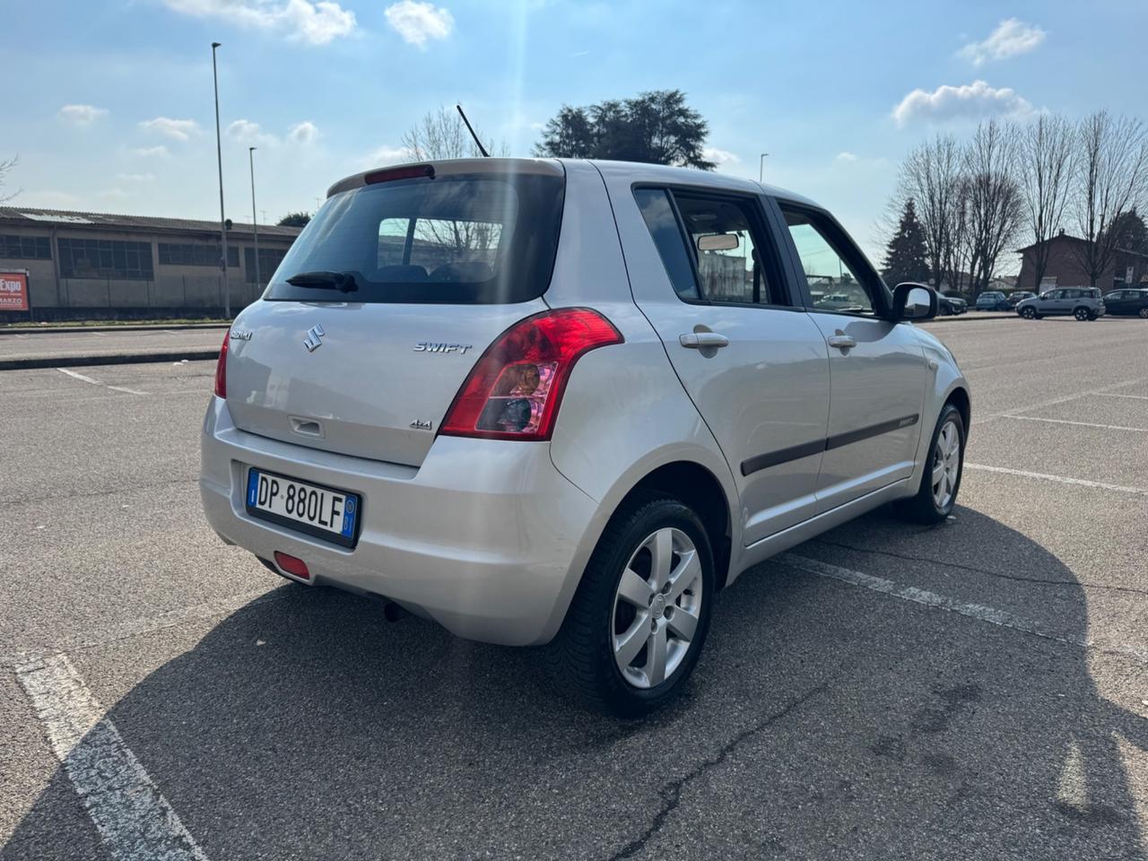 Suzuki Swift 4x4 idonea ai neopatentati