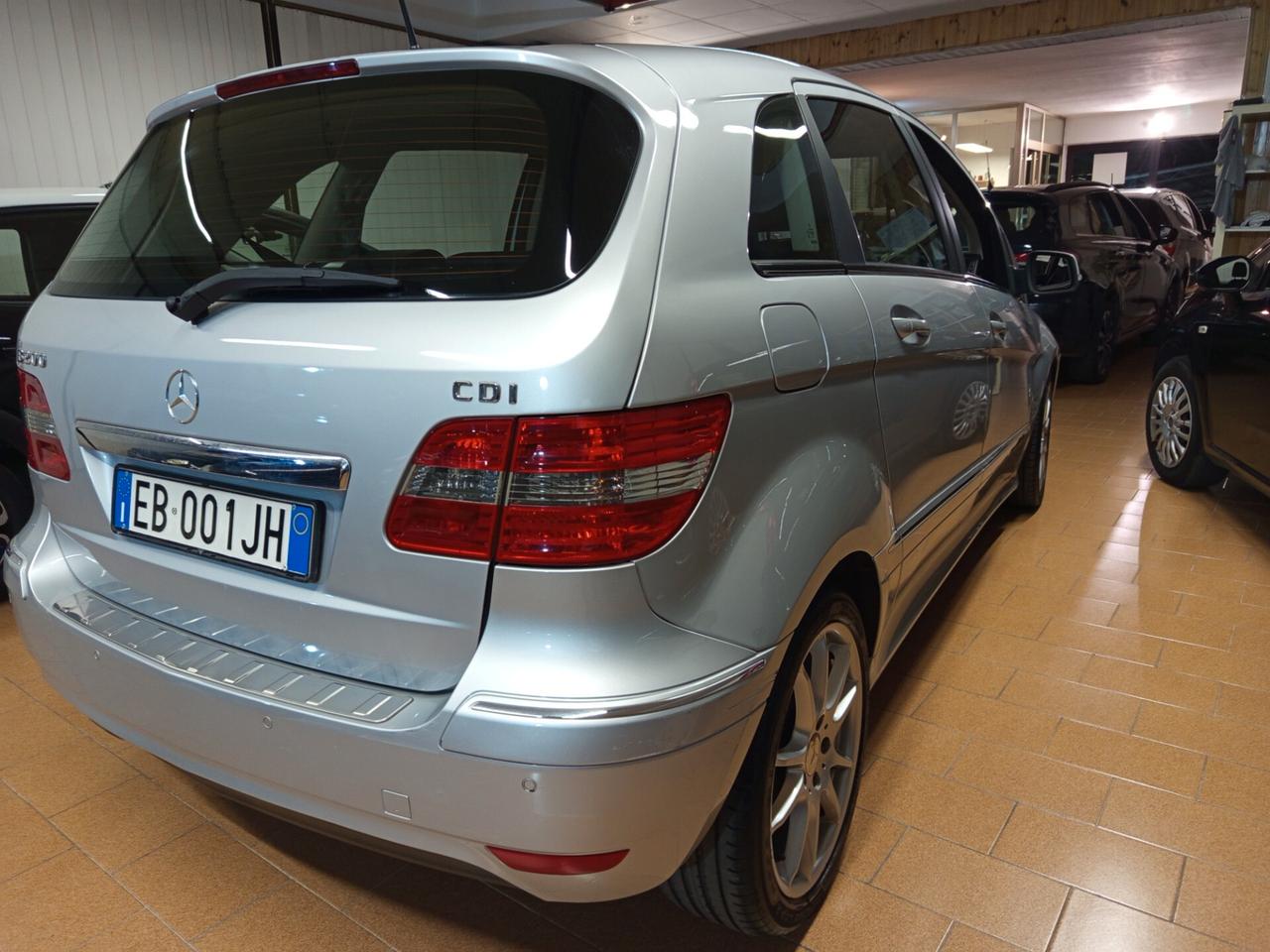 Mercedes-benz B 200 CDI Sport ok neopatentati