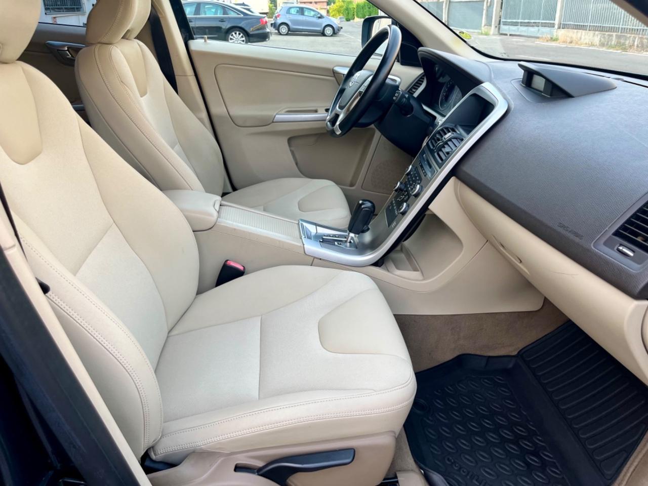 Volvo XC60 2.4d 2010 165.000km 4x4 perfetta