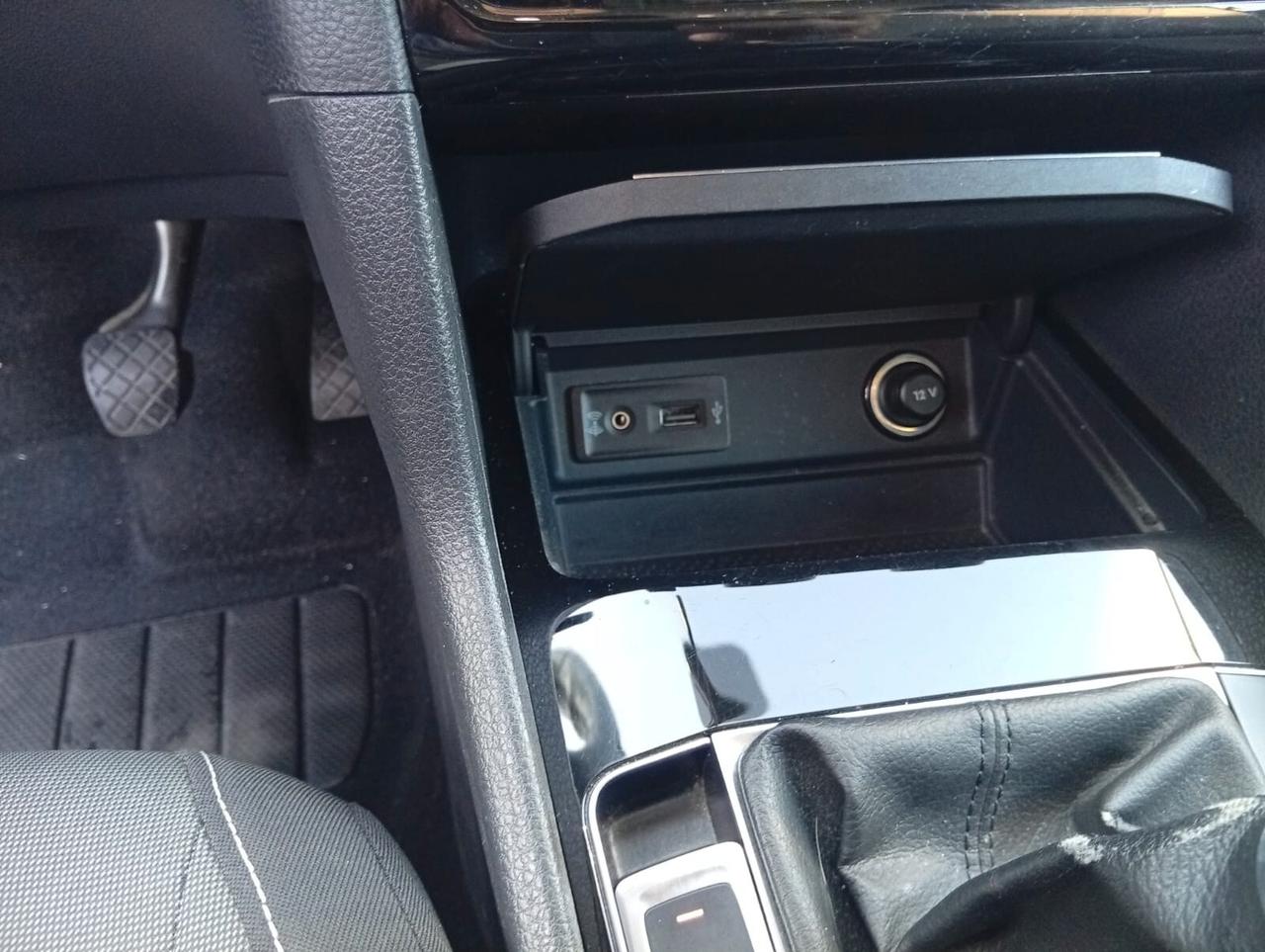 Volkswagen Golf 7 Sportsvan 1.6TDI FULL OPT UNIPROPRIETARIO