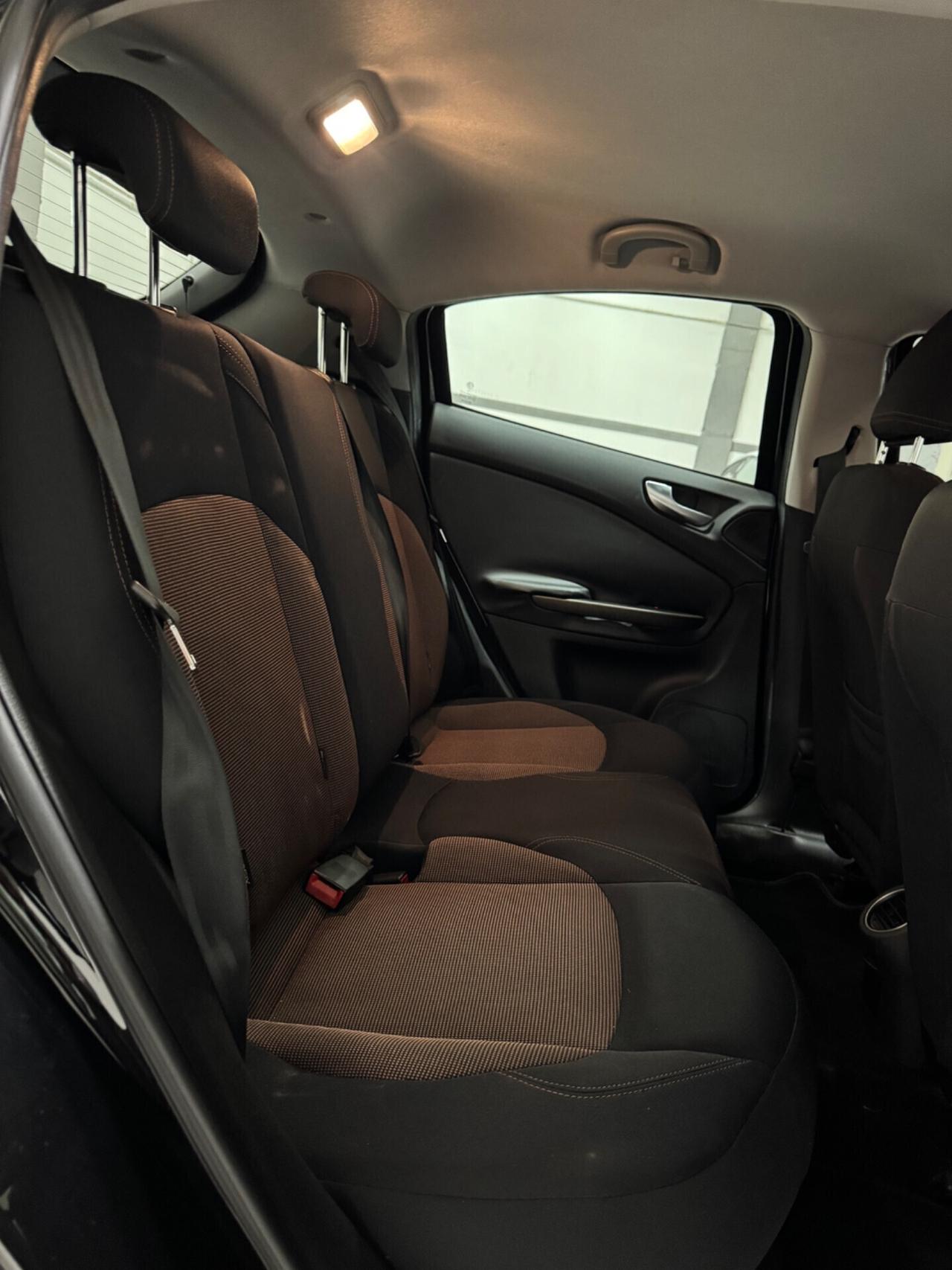 Alfa Romeo Giulietta 1.6 JTDm-2 105 CV Exclusive