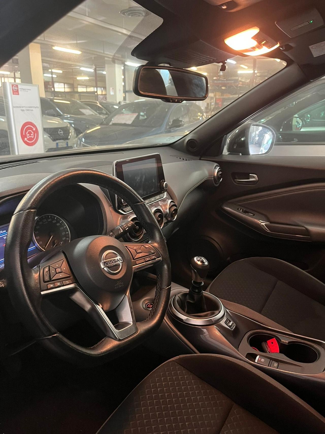 Nissan Juke 1.0 DIG-T 114 CV N-Connecta