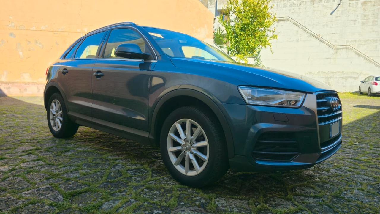 AUDI Q3 QUATTRO BUSINESS 2.0 TDI