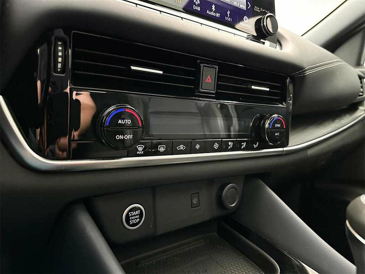 Nissan Qashqai 1.3 mhev tekna 2wd 158cv xtronic