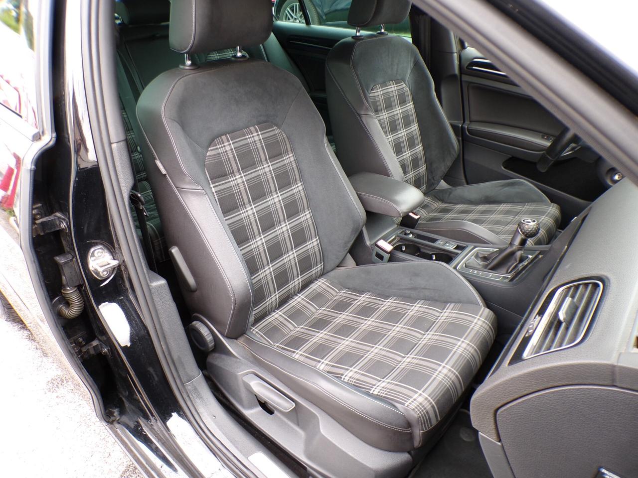 Volkswagen Golf GTD 2.0 TDI 5p. 184cv