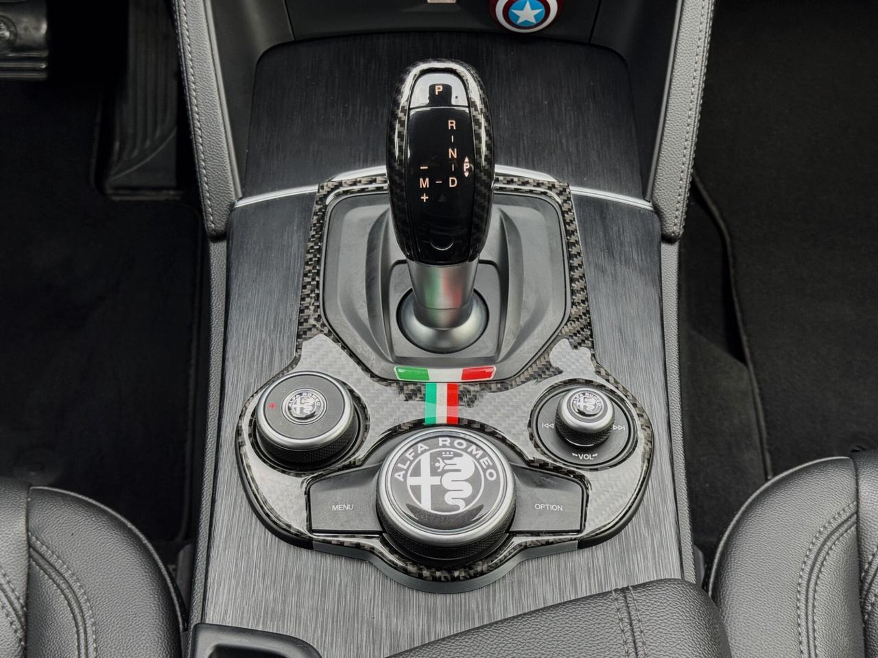 Alfa Romeo Stelvio 2.2 T Super Q4 210CV AT8 NAVI CAM