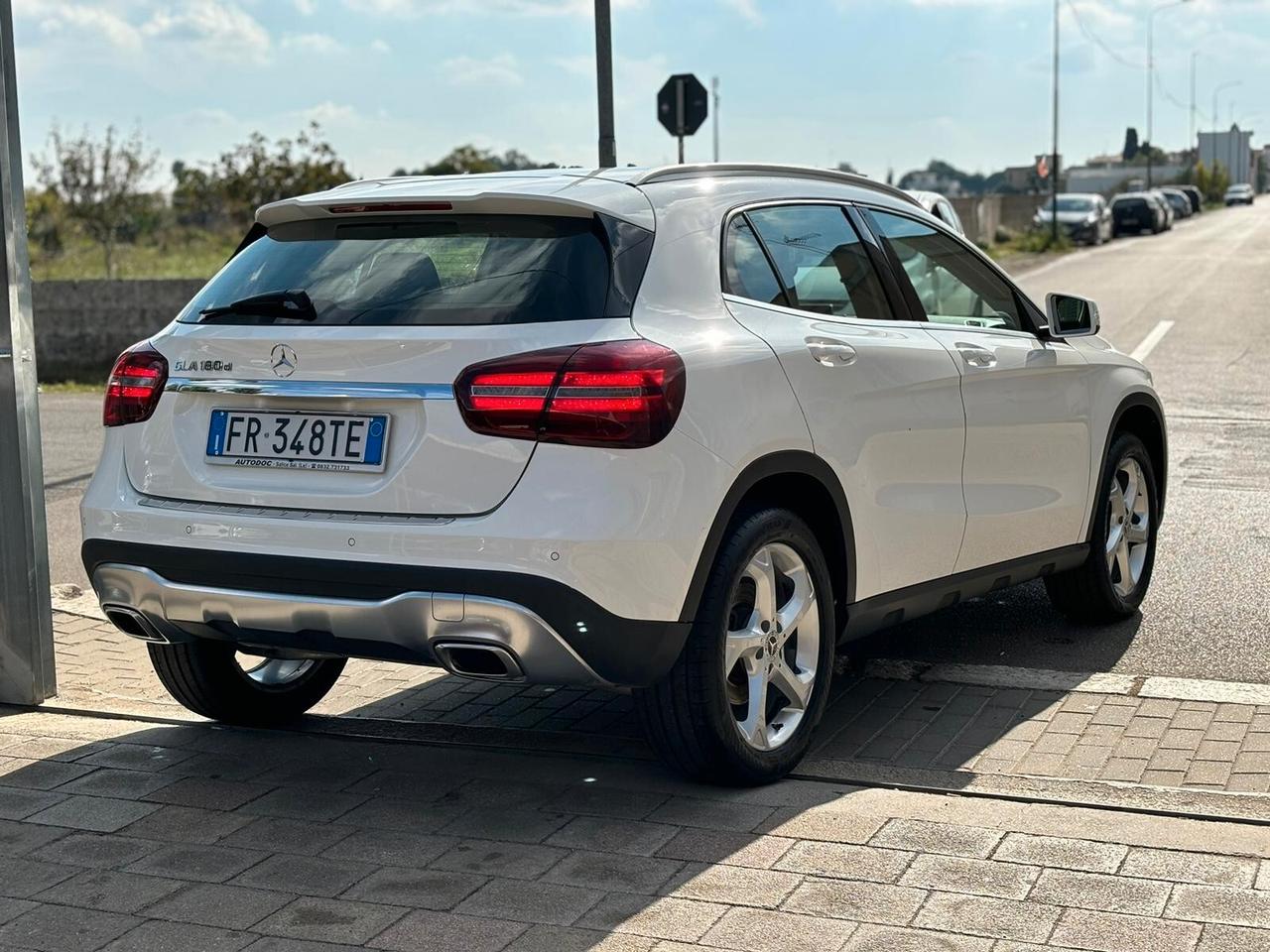 Mercedes-benz GLA 180 d Sport - 2018