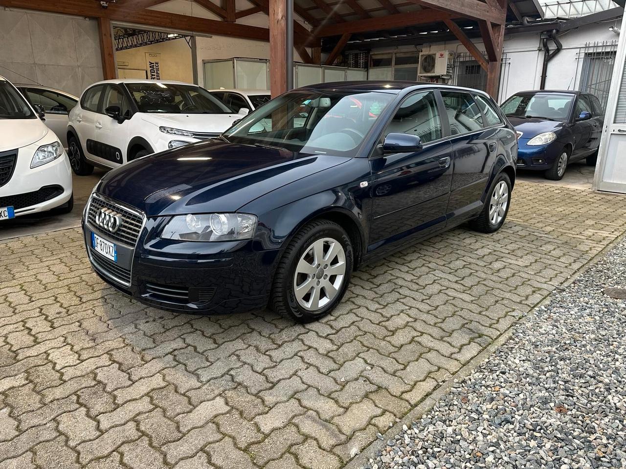 Audi A3 SPB 1.6 16V FSI Ambition