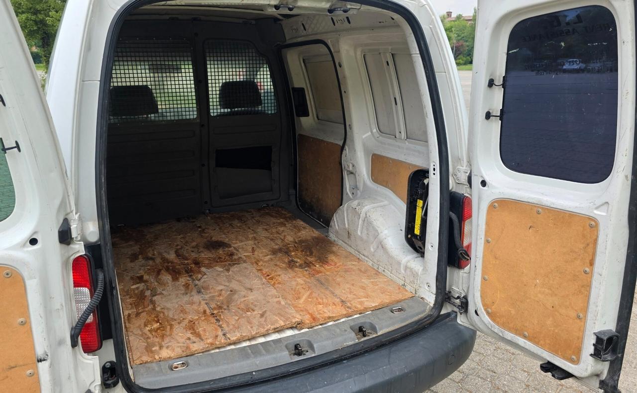 Volkswagen Caddy 1.9 TDI Van