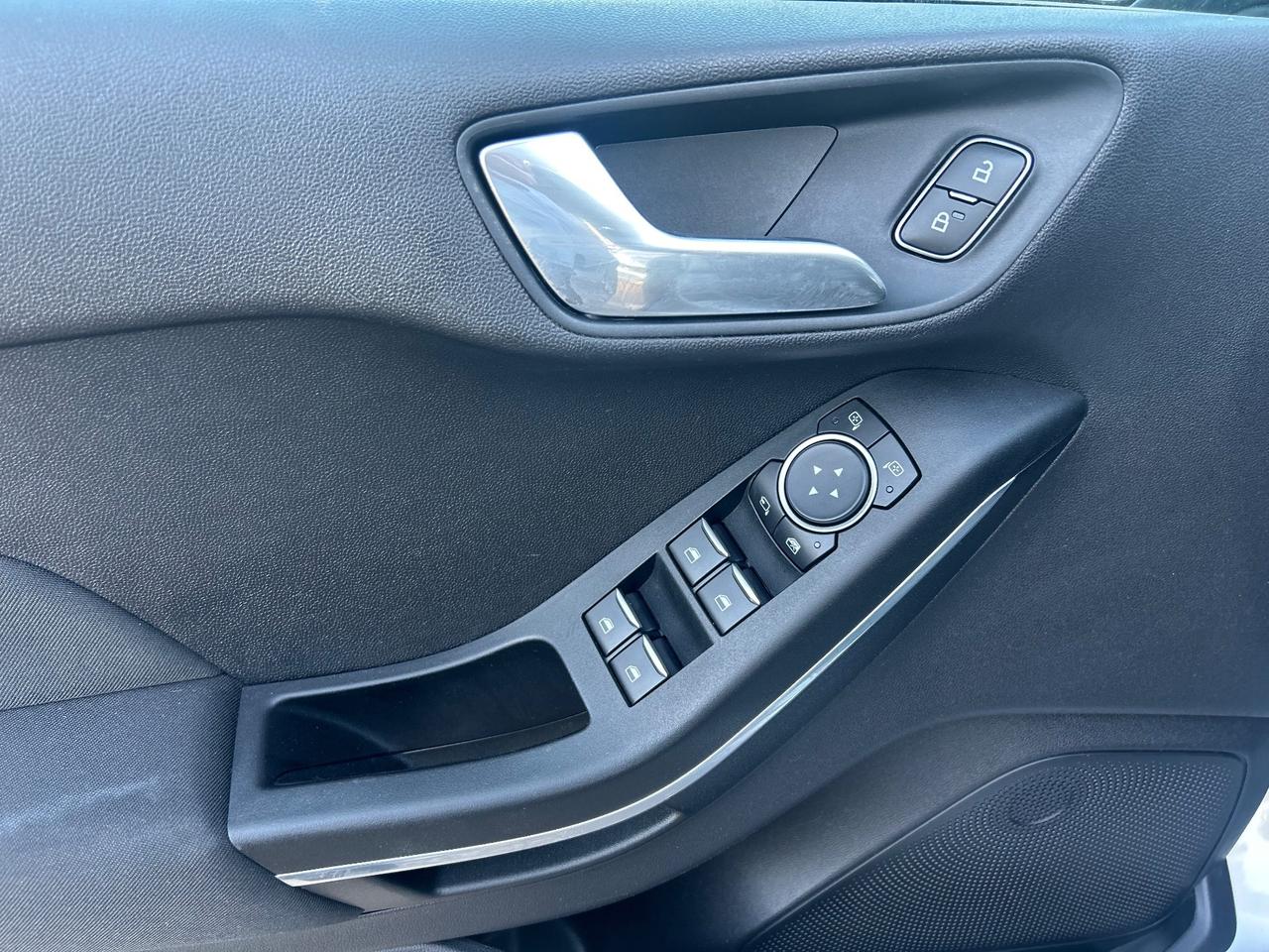 Ford Fiesta 1.1 GPL*74000KM*TITANIUM