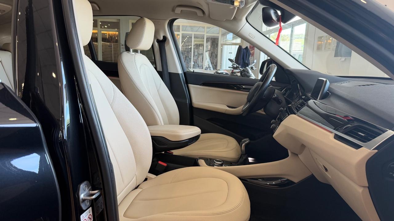 Bmw X1 sDrive18d xLine