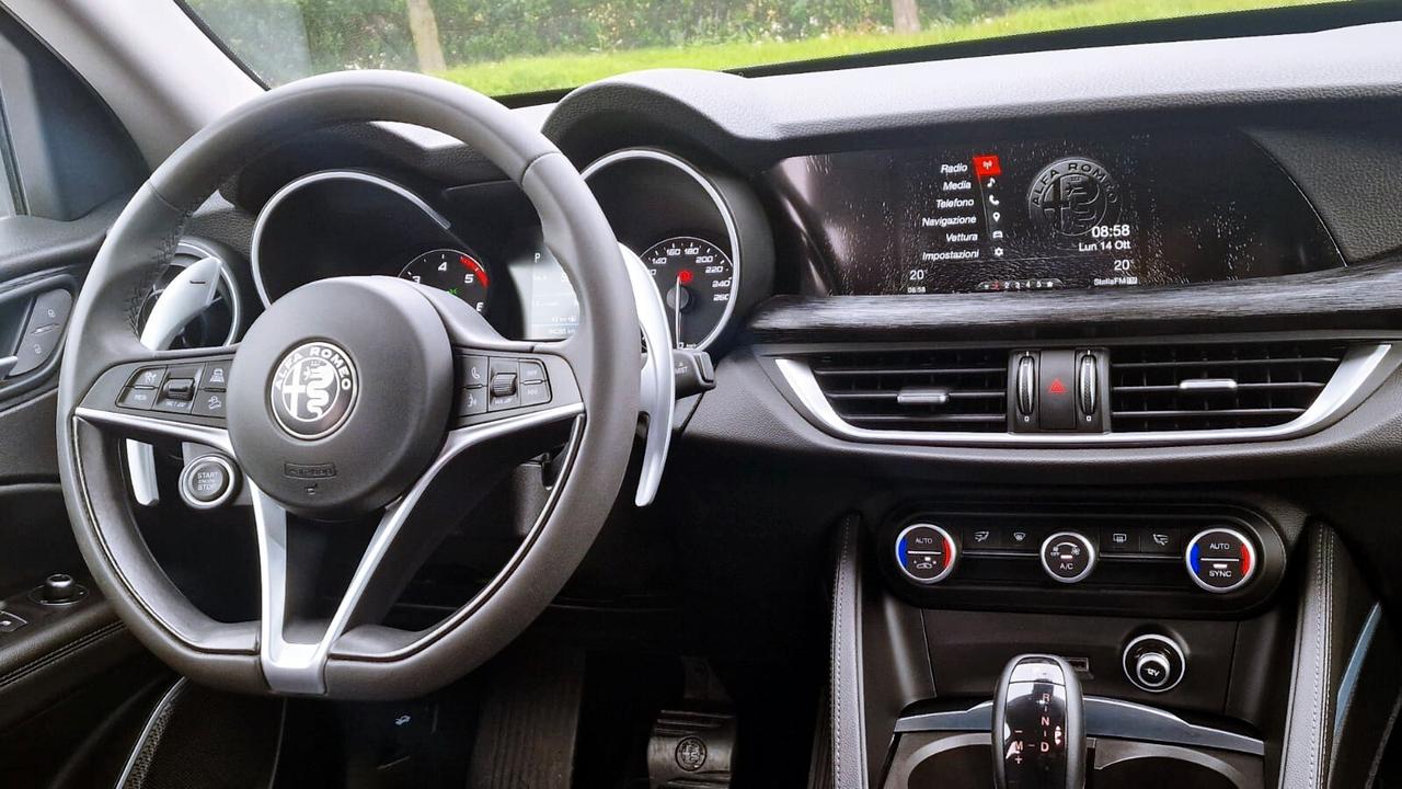Alfa Romeo Stelvio 2.2 Turbodiesel 190 CV AT8 Q4 B-Tech