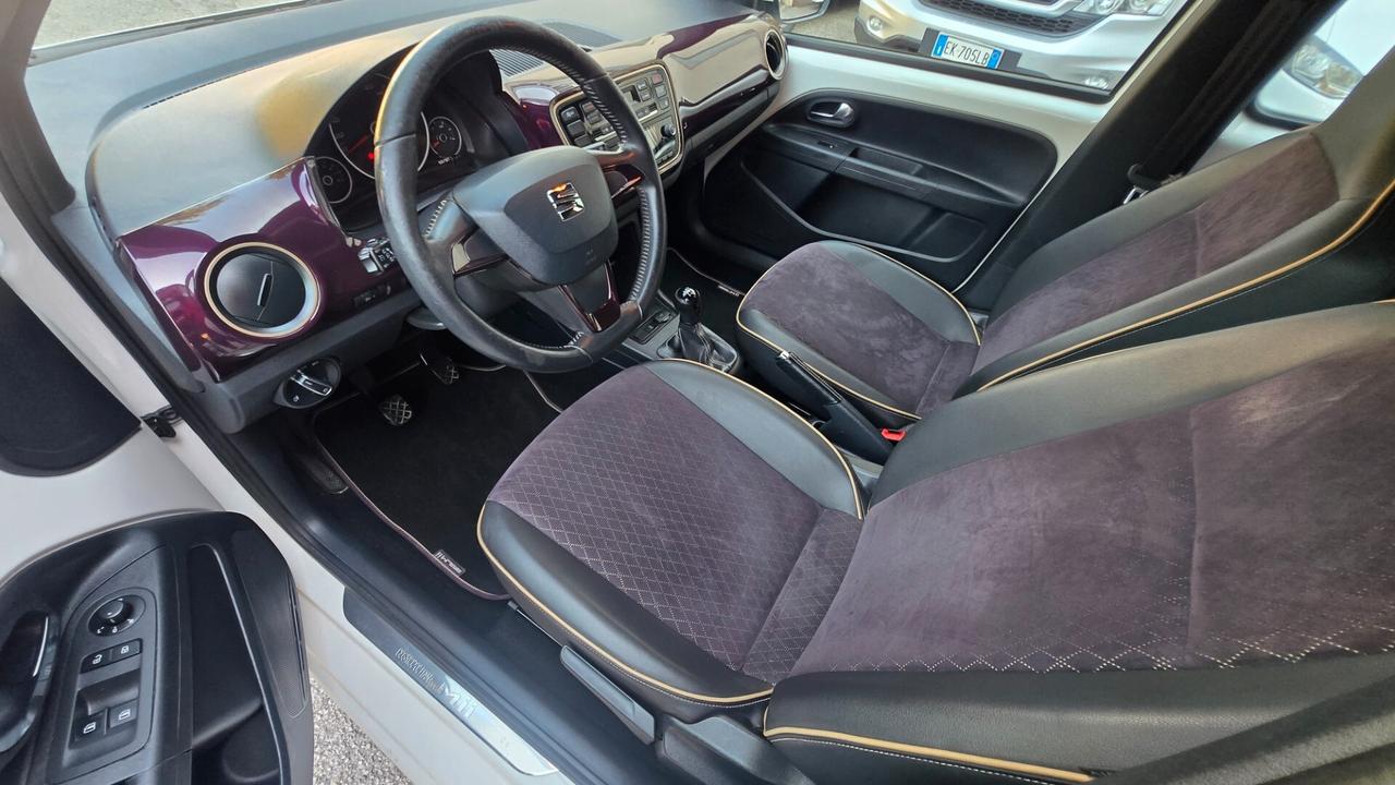 Seat Mii 1.0 68 CV 5 porte by Cosmopolitan Ecofuel Bi-Color
