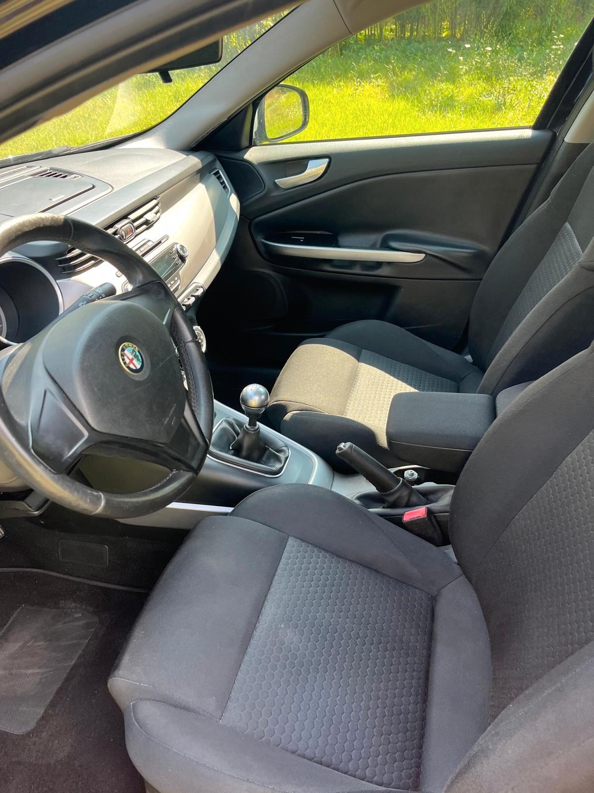 Alfa Romeo Giulietta 1.4 Turbo 105CV Progression