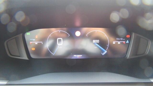 Peugeot 2008 PureTech 100 S&S Allure