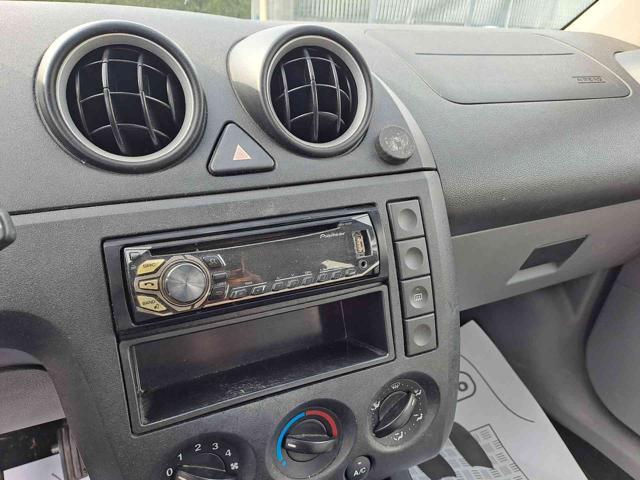 FORD Fiesta 1.2 16V 3p. Ghia