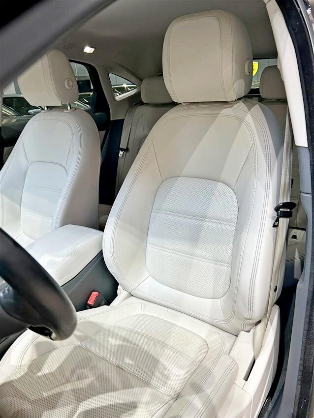 Jaguar E-Pace 2.0D 150 CV S