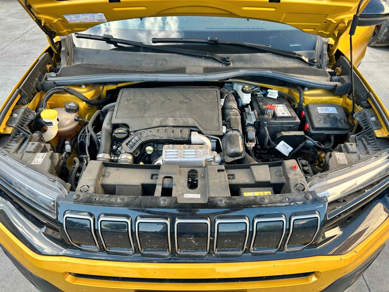 Jeep Avenger 1.2 Benzina 100CV - 2023 Incidentata