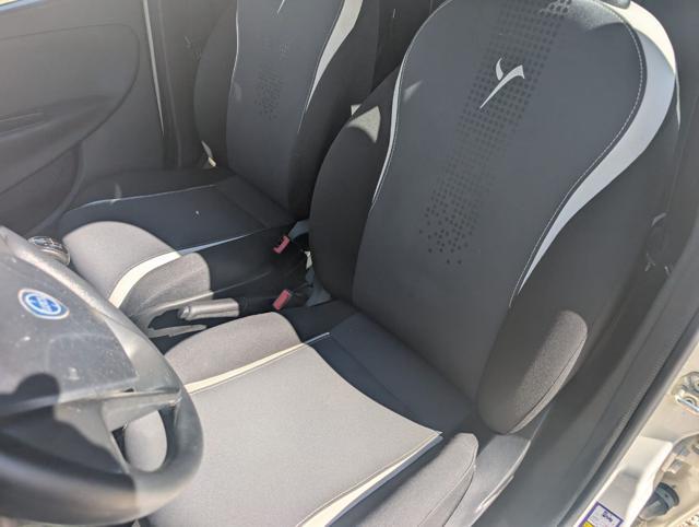 LANCIA Ypsilon 1.2 69 CV 5 porte Elefantino 5° Posto