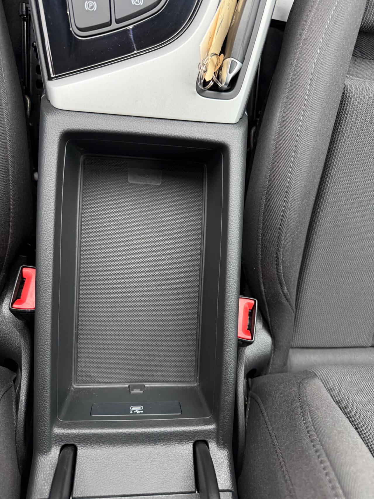 Audi A4 Avant 35 TDI/163 CV S tronic S line edition .IVA ESPOSTA