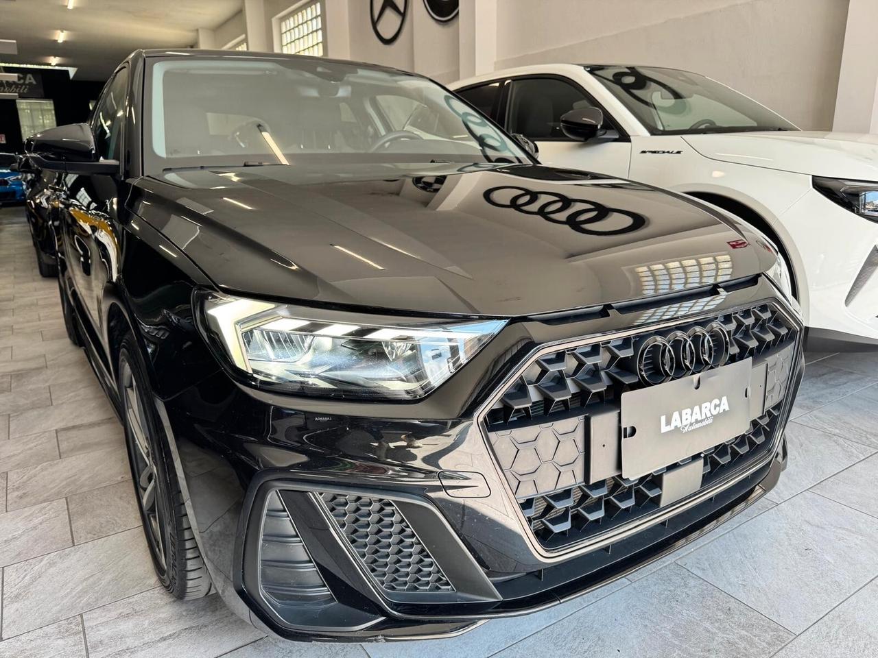 Audi A1 SPB 30 TFSI Identity Black