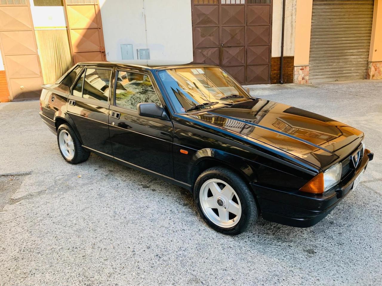 Alfa Romeo 75 1.8 IE