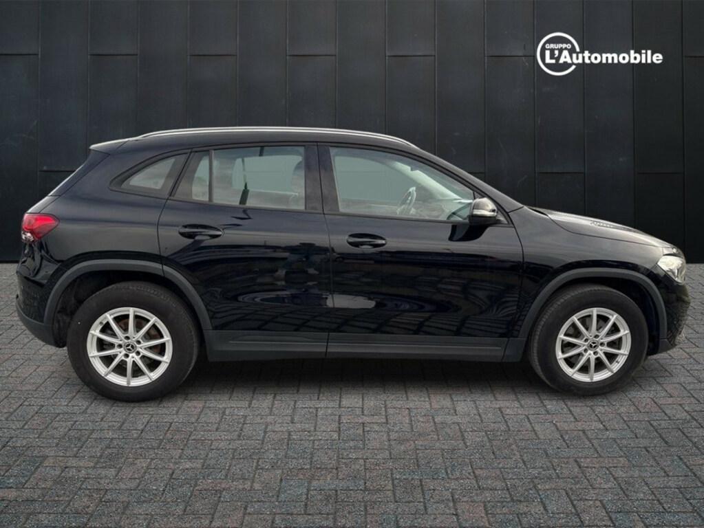 Mercedes GLA 180 180 D Business Extra 8G-DCT