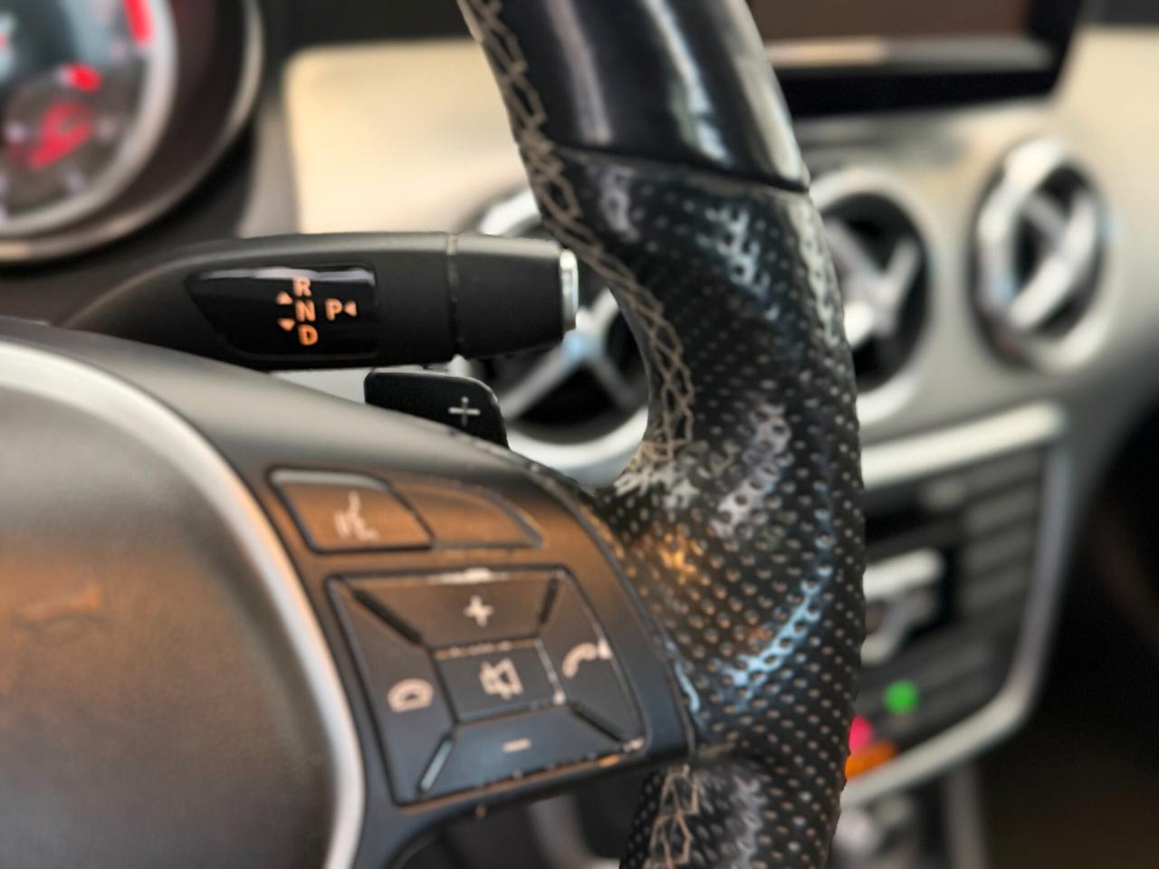 Mercedes-Benz GLA 200d CDI PREMIUM AUTOMATICA PERMUTE FINANZIABILE