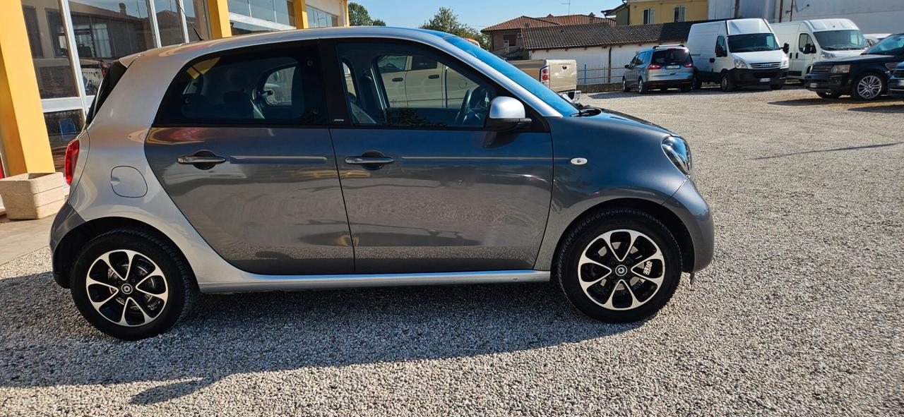 Smart ForFour 70 1.0 Youngster