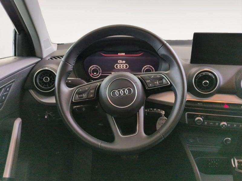 Audi Q2 2.0 30 TDI BUSINESS S TRONIC