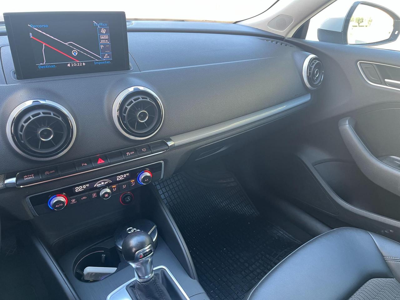 Audi A3 Sportback 2.0 tdi Ambiente s-tronic