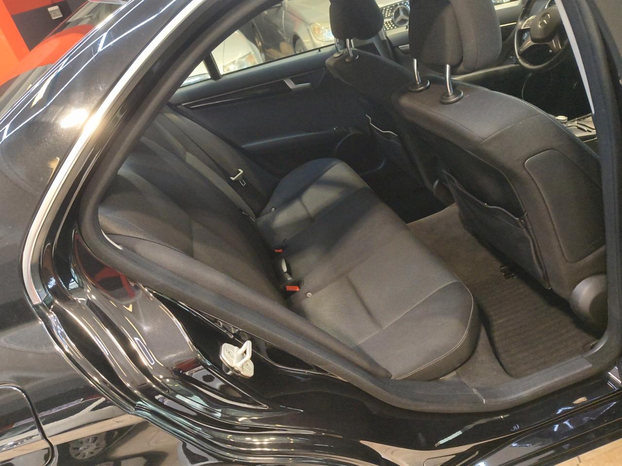 Mercedes-benz C 200 CDI Executive solo 110.000 km