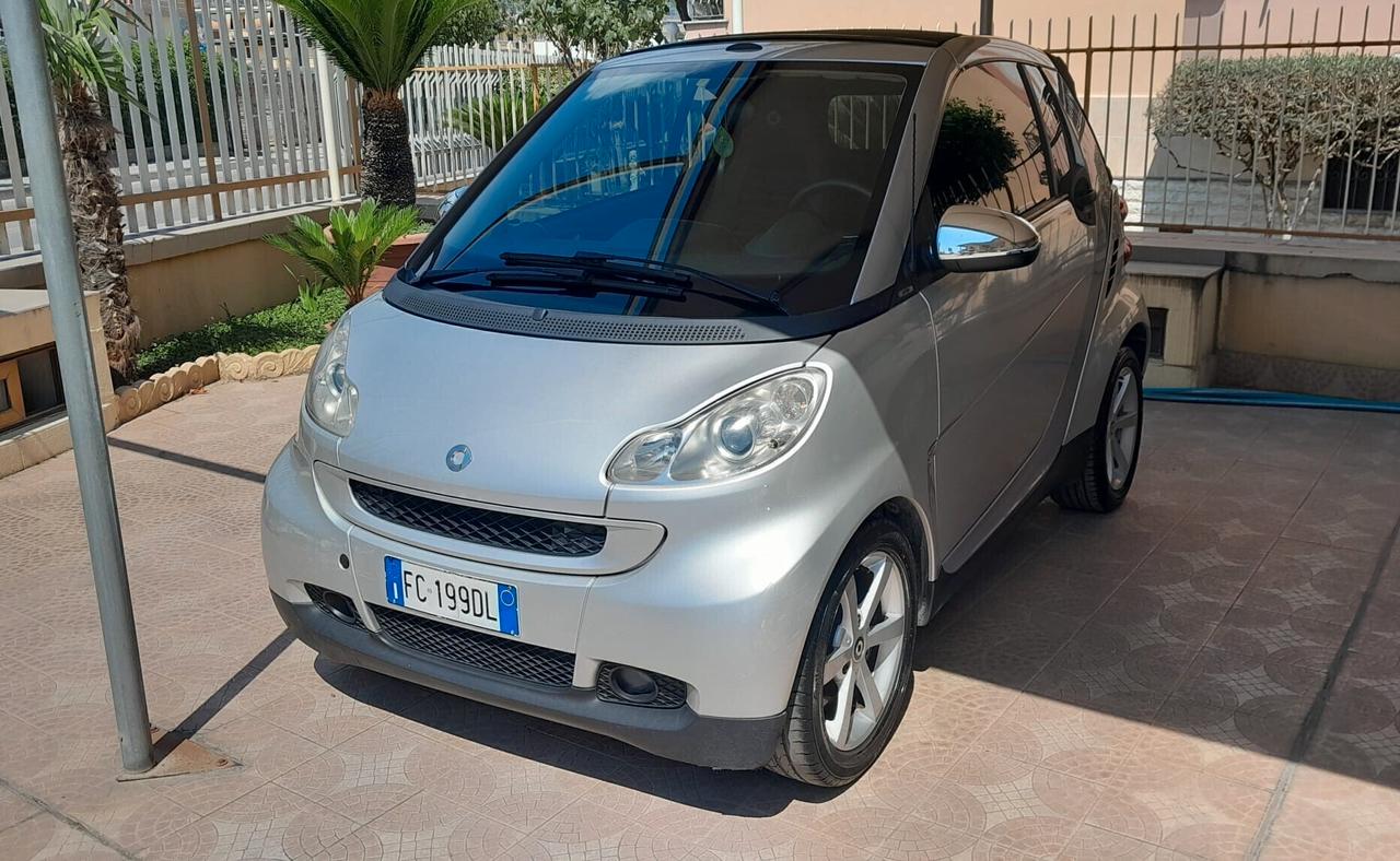 Smart ForTwo 1000 52 kW MHD cabrio pulse
