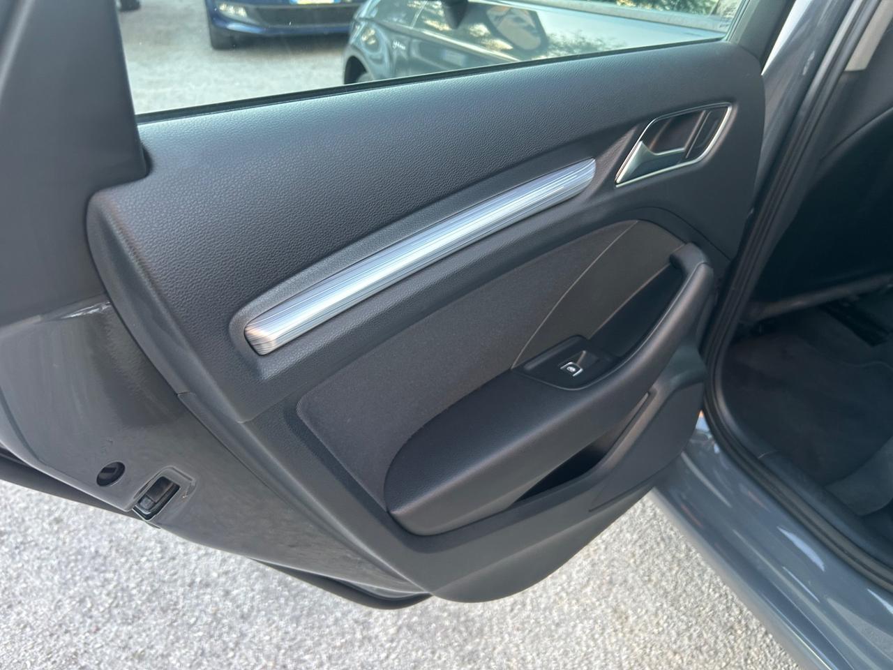 Audi A3 SPB 1.4 Metano S tronic g-tron Sport Automatico
