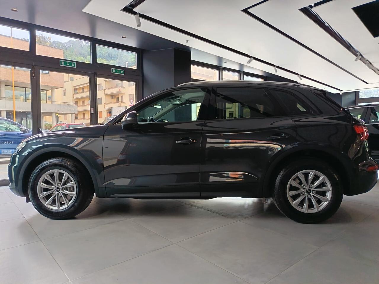 Audi Q5 35 TDI S tronic Business Advanced