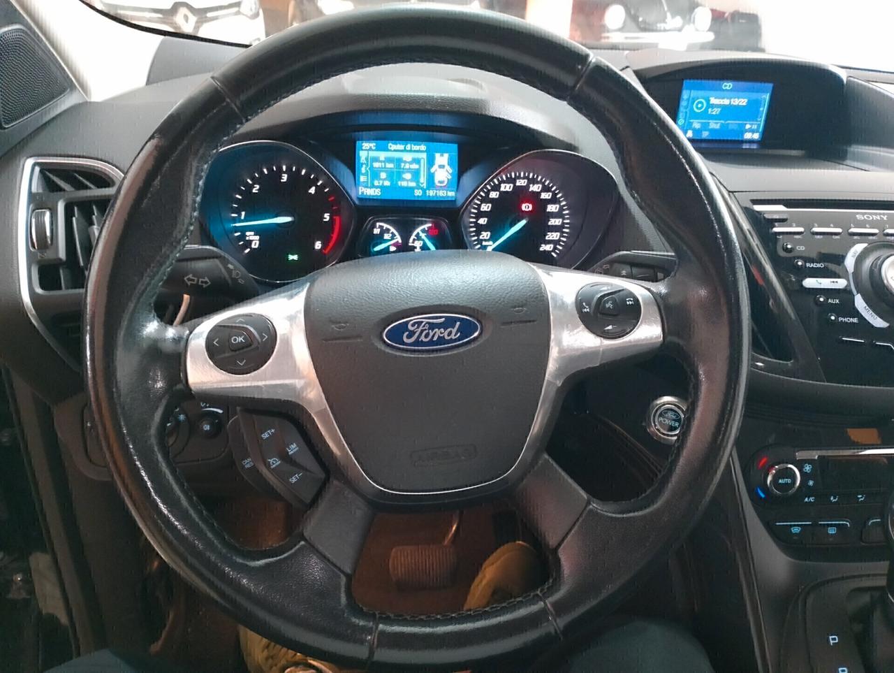 Ford Kuga 2.0 TDCI 140 CV 4WD Powershift