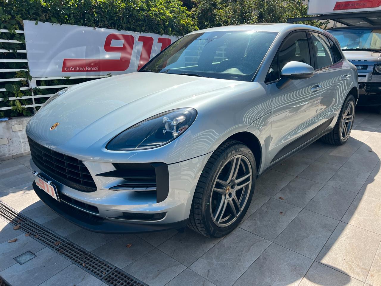 Porsche Macan 2.0 245cv Tetto PASM 111 Controlli Porsche Service Porsche