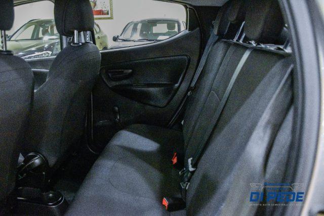 LANCIA Ypsilon 1.2 69 CV 5 porte Gold