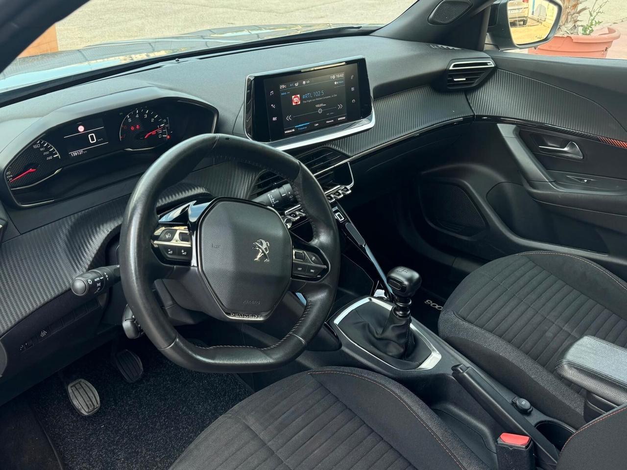 Peugeot 2008 1.2 PureTech 100 cv