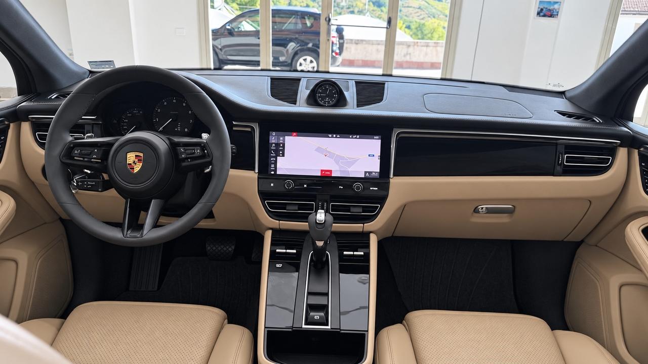 Porsche Macan 2.0 265cv pdk