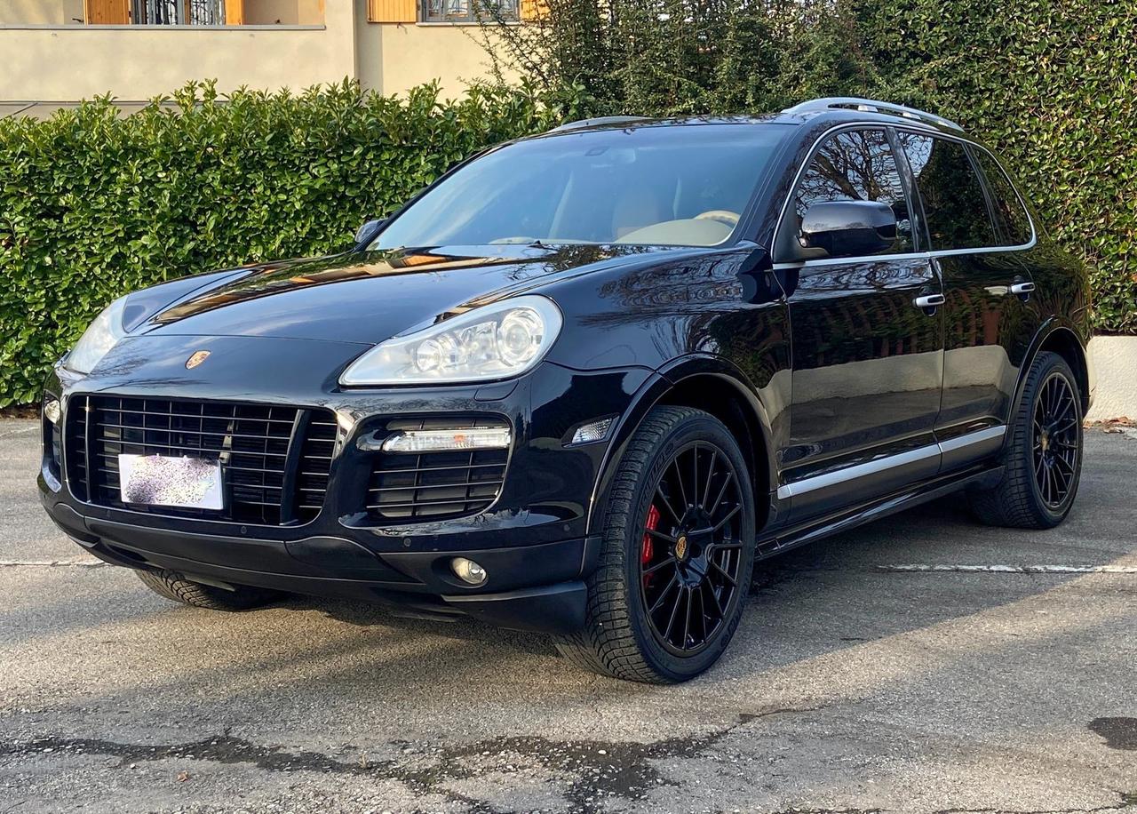 Porsche Cayenne 4.8 GTS