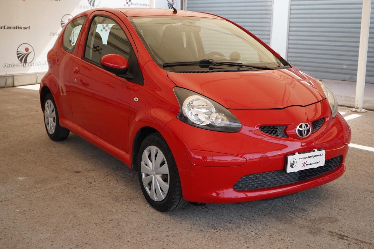 Toyota Aygo 1.0 12V VVT-i 3 porte Sol
