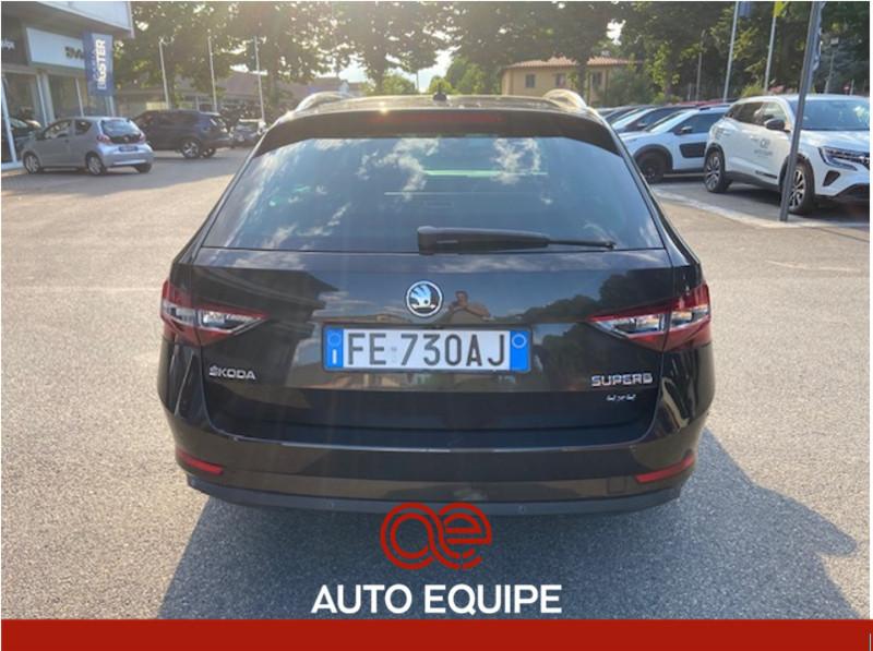 Skoda Superb Superb 2.0 TDI 190 CV SCR DSG 4x4 Wagon Executive