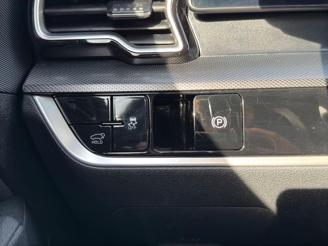 Kia Sportage 1.6 crdi mhev GT-line Plus awd dct Con TELECAMERA