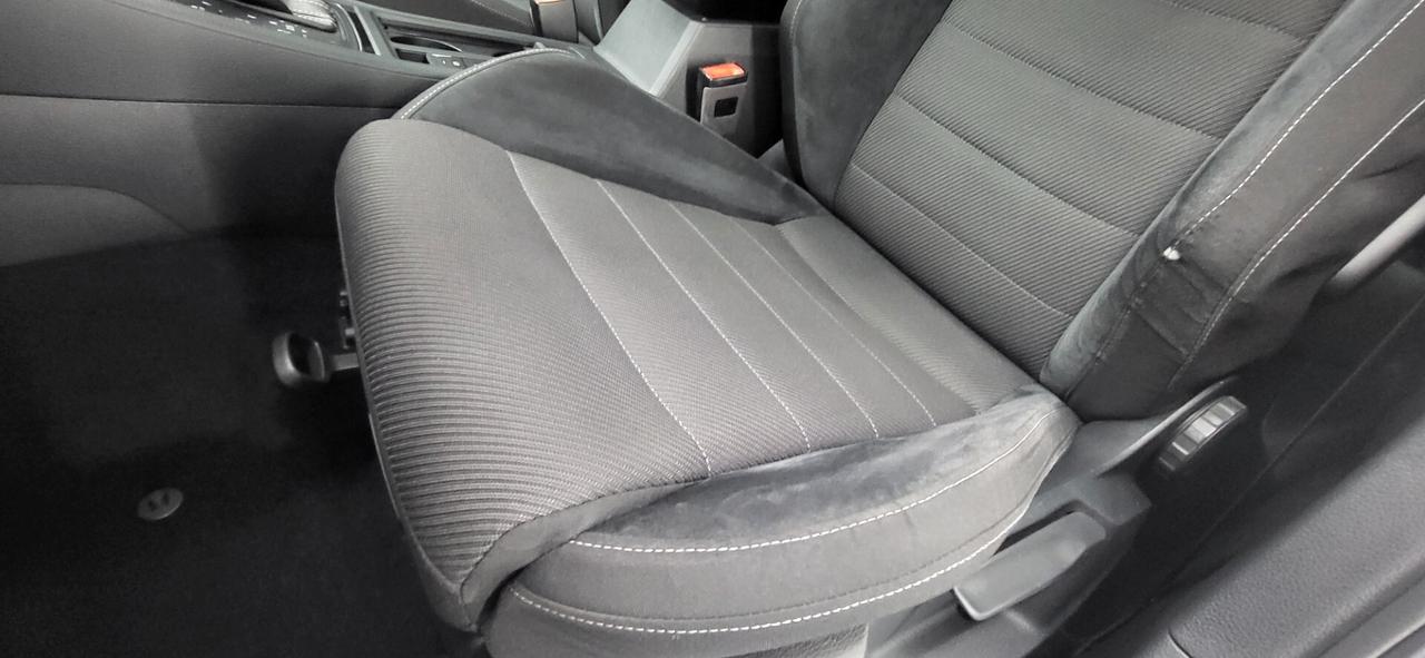Volkswagen Golf R 2.0 TSI DSG 4MOTION 5p. BMT