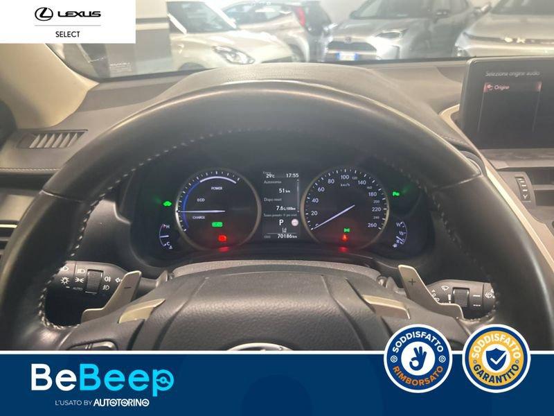 Lexus NX 300H 2.5 PREMIUM 4WD CVT