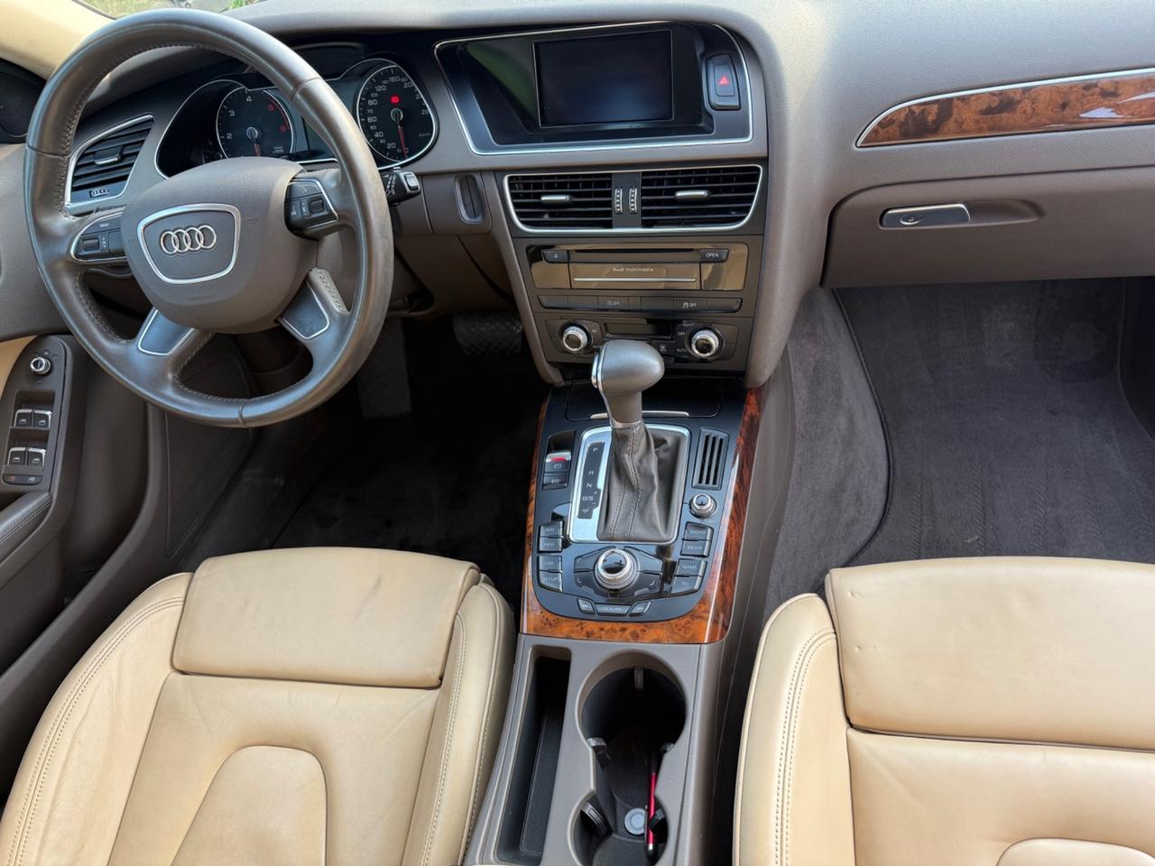 Audi A4 Avant 2.0 TDI 177CV mult.