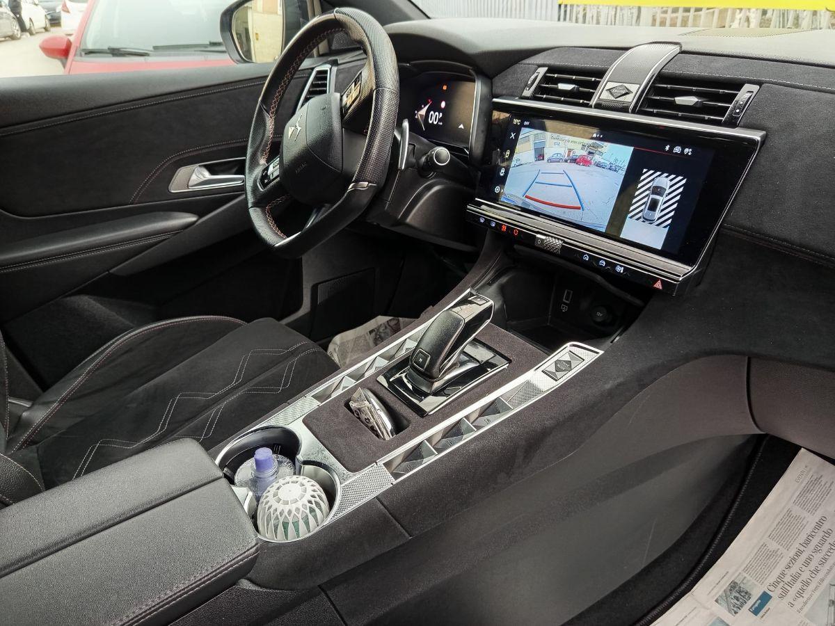 DS DS 7 BlueHDi 130 aut. Performance Line 2023
